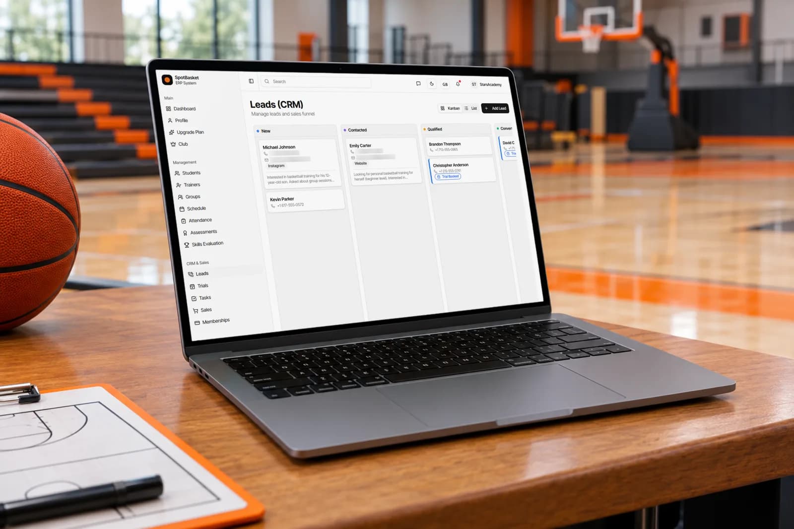 Канбан-доска заявок баскетбольной школы в CRM для спортивной секции SpotBasket